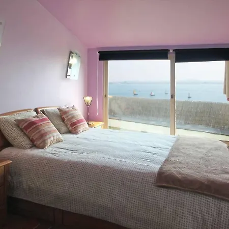 Altido Attractive 1Br Apt With Terrace And River View, Nearby Santa Apolonia Train Station Διαμέρισμα *