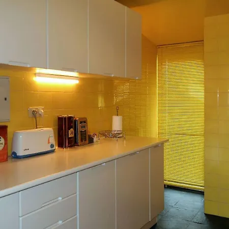 Altido Attractive 1Br Apt With Terrace And River View, Nearby Santa Apolonia Train Station Lejlighed
